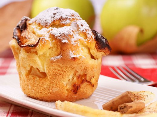 Muffiny s jablky a skořicí